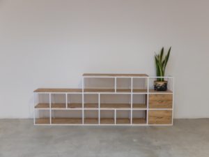 aparador hierro y madera estanteria rojosillon