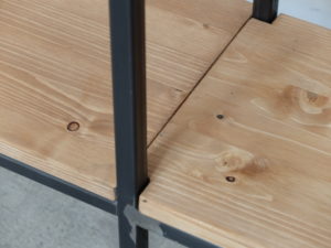 ESTANTERIA HIERRO Y MADERA  A MEDIDA