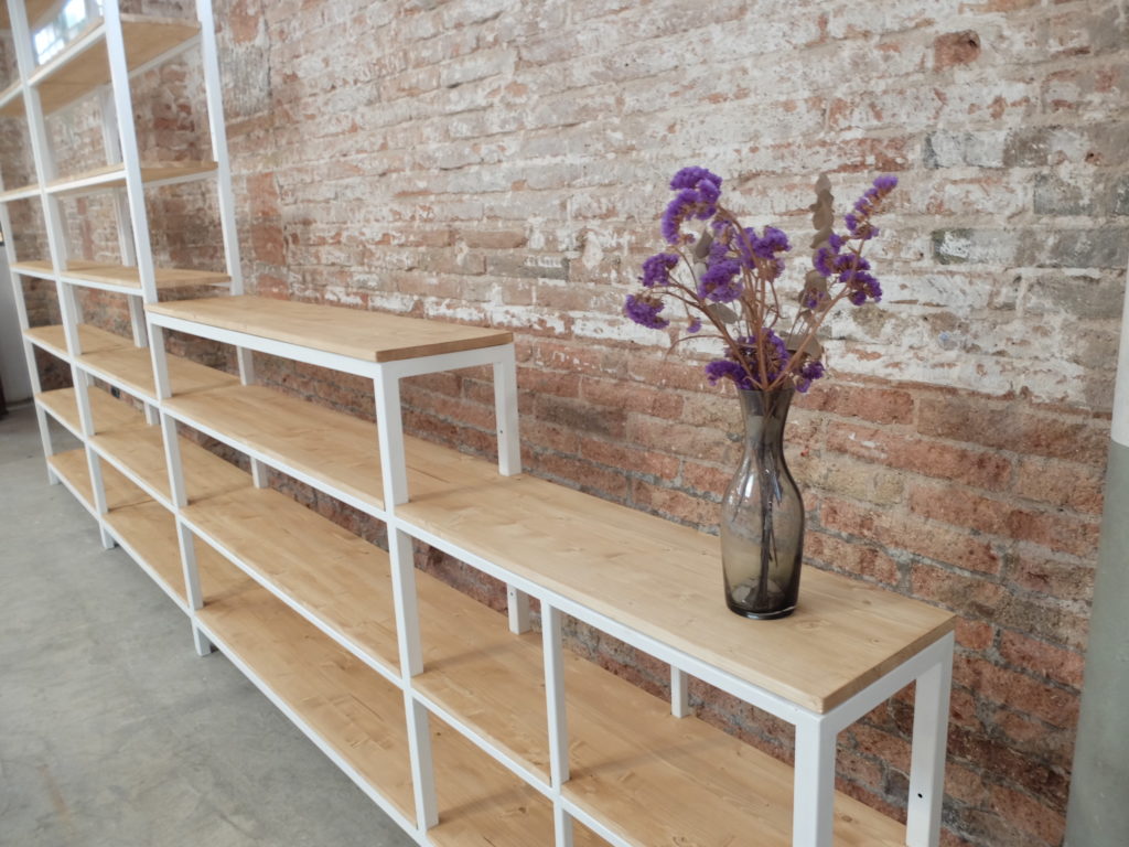 estanteria hierro y madera rojosillon 9
