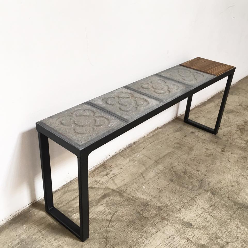 mesa y banco baldosa barcelona hierro y madera a medida