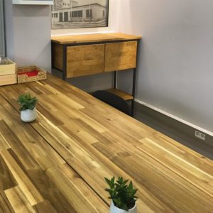 MUELE HIERRO Y MADERA A MEDIDA  BALDAS Y CAJONES