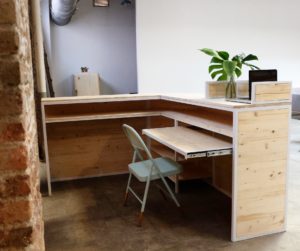 MOSTRADOR TIENDA A MEDIDA HIERRO Y MADERA ROJOSILLON