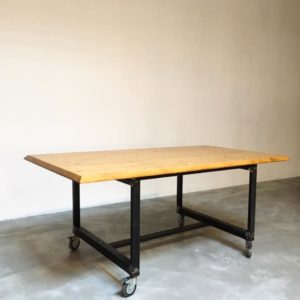 MUEBLE  HIERRO Y MADERA  A MEDIDA DISEÑO ROJOSILLON 