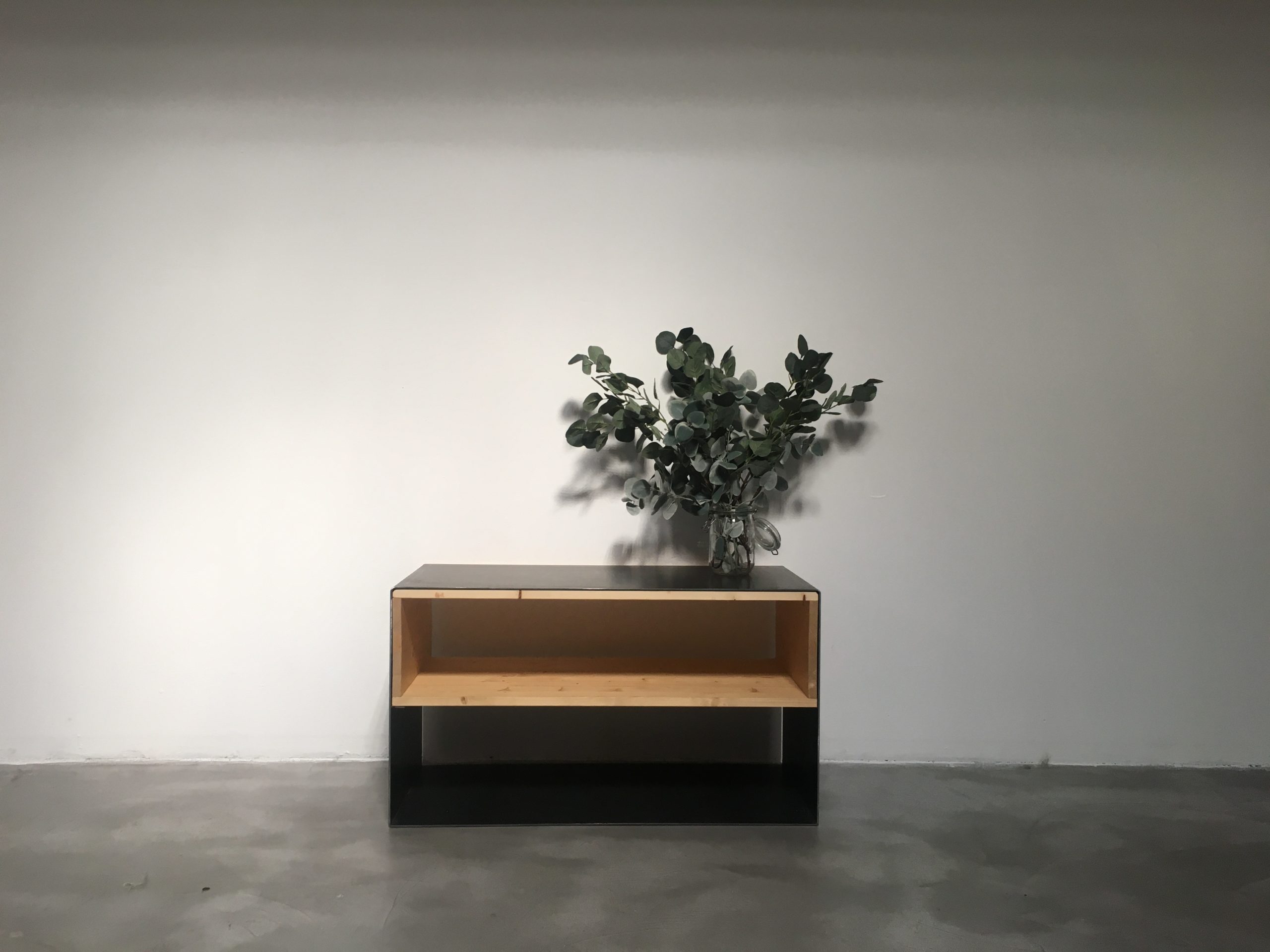 mobiliario a medida_mueble bajo a conjunto con dormitorio_rojosillon