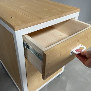 mobiliario a medida_escritorio para dormitorio mesa y cajon_rojosillon